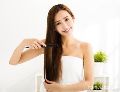 專(zhuān)業(yè)護(hù)理與居家發(fā)膜 哪個(gè)更適合你的秀發(fā)？